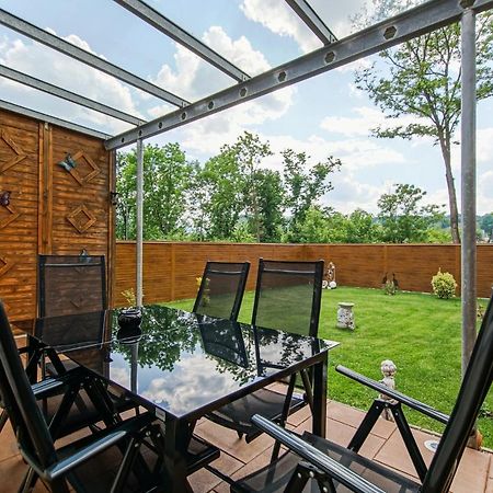 Auszeit Steiraland 1 Mit Privaten Garten Ueberdachter Terrasse Und Parken Leoben (Styria) Exterior foto